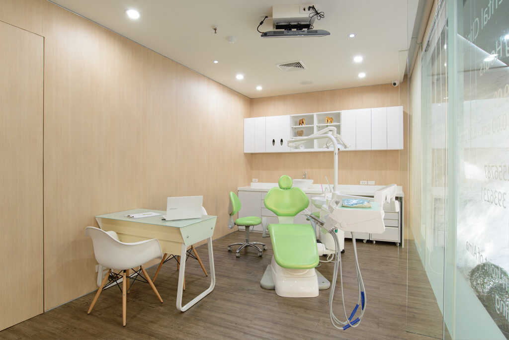 Modern Truth Dental Clinic in Bangkok