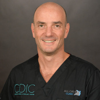 Dr. Hillel New - Cosmetic & Reconstructive Implant Dentist Melbourne