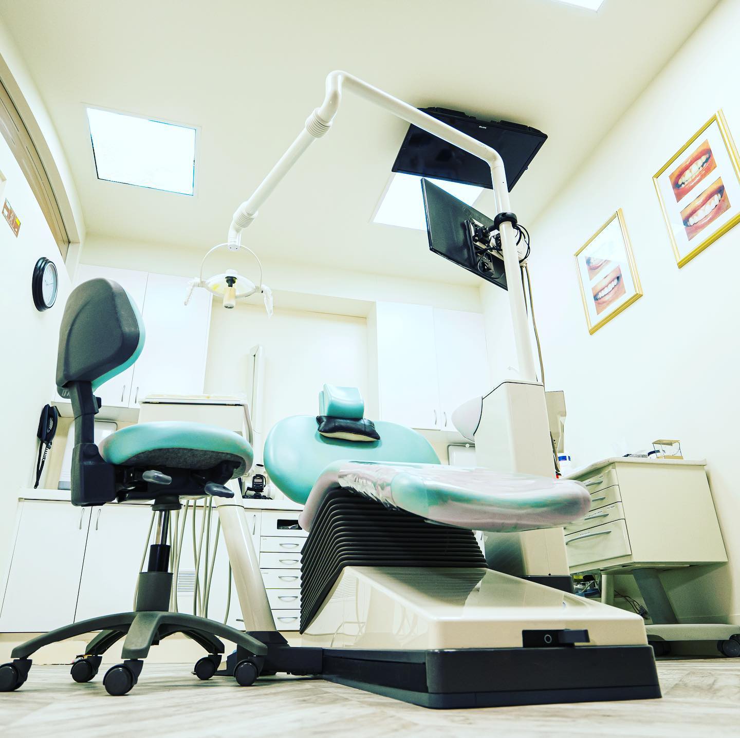 Modern Consulting Rooms