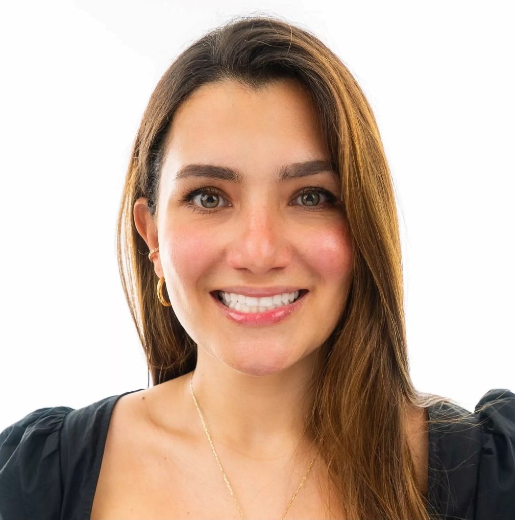 Jesica,  Invisalign Consultant – University Colegio Odontologico Colombiano Colombia