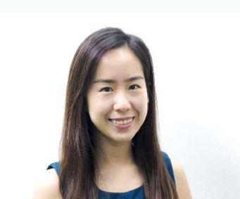 DR  EVELYN YAO, Dentist