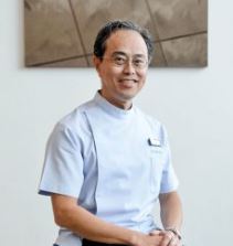 Dr. Cheng Eng Wah, Dental Surgeon