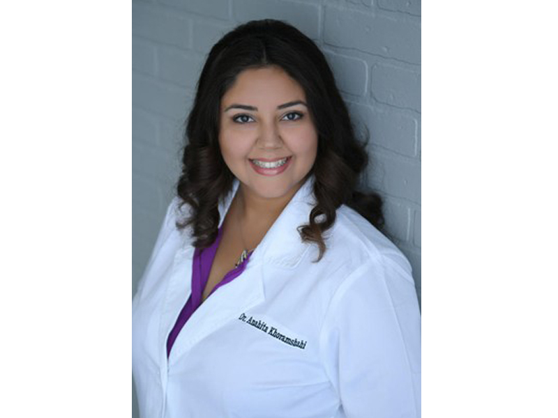 Dr. Anahita Khoramshahi, Dentist